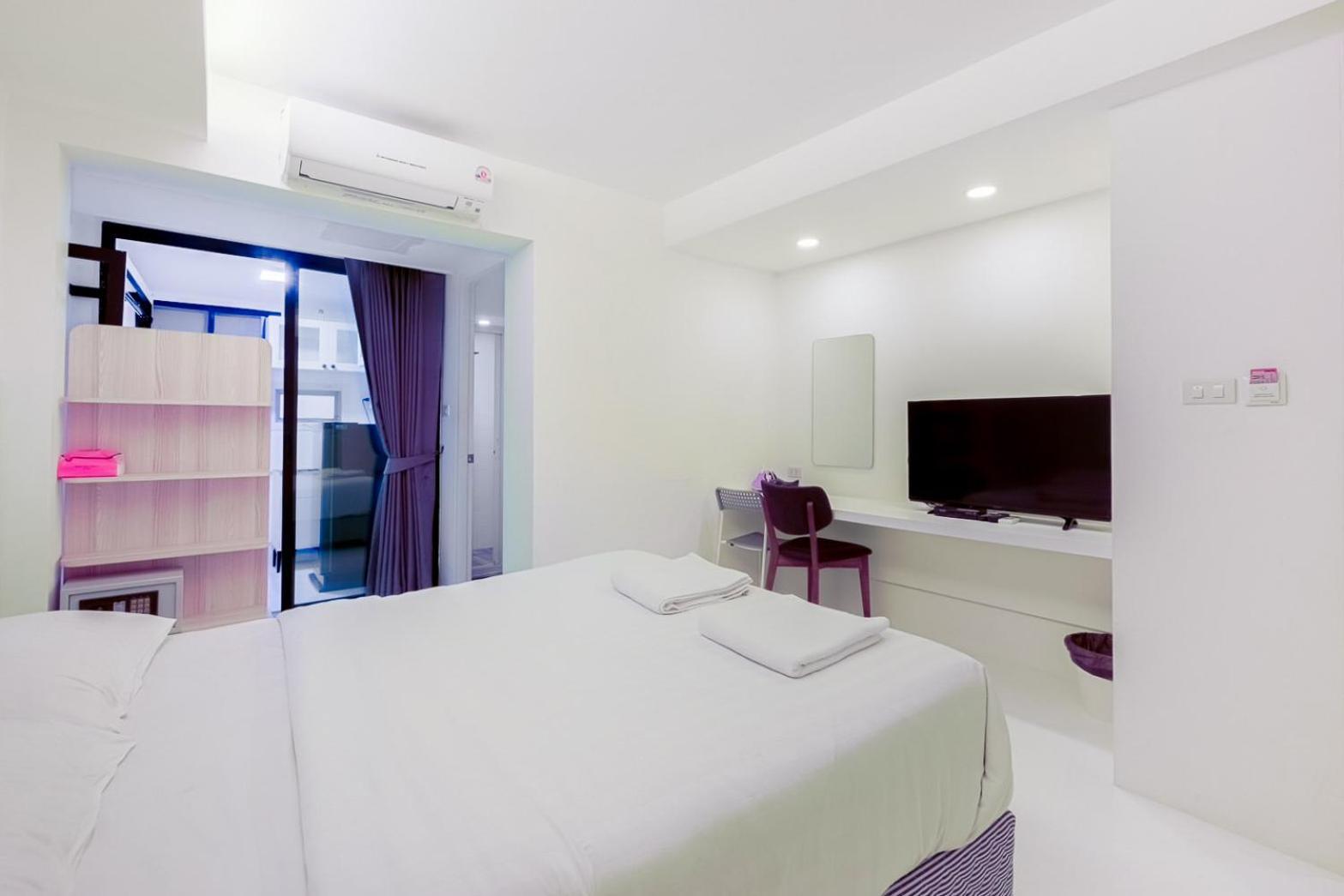 24 Hills Hotel Бангкок Экстерьер фото