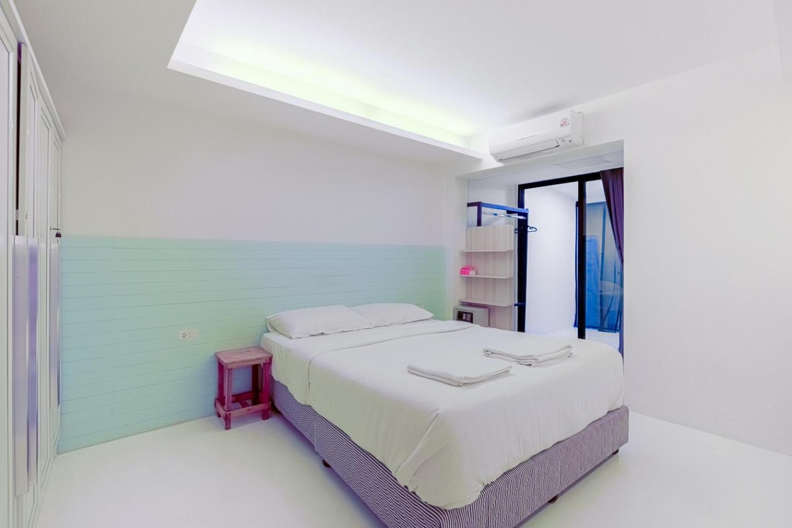 24 Hills Hotel Бангкок Экстерьер фото